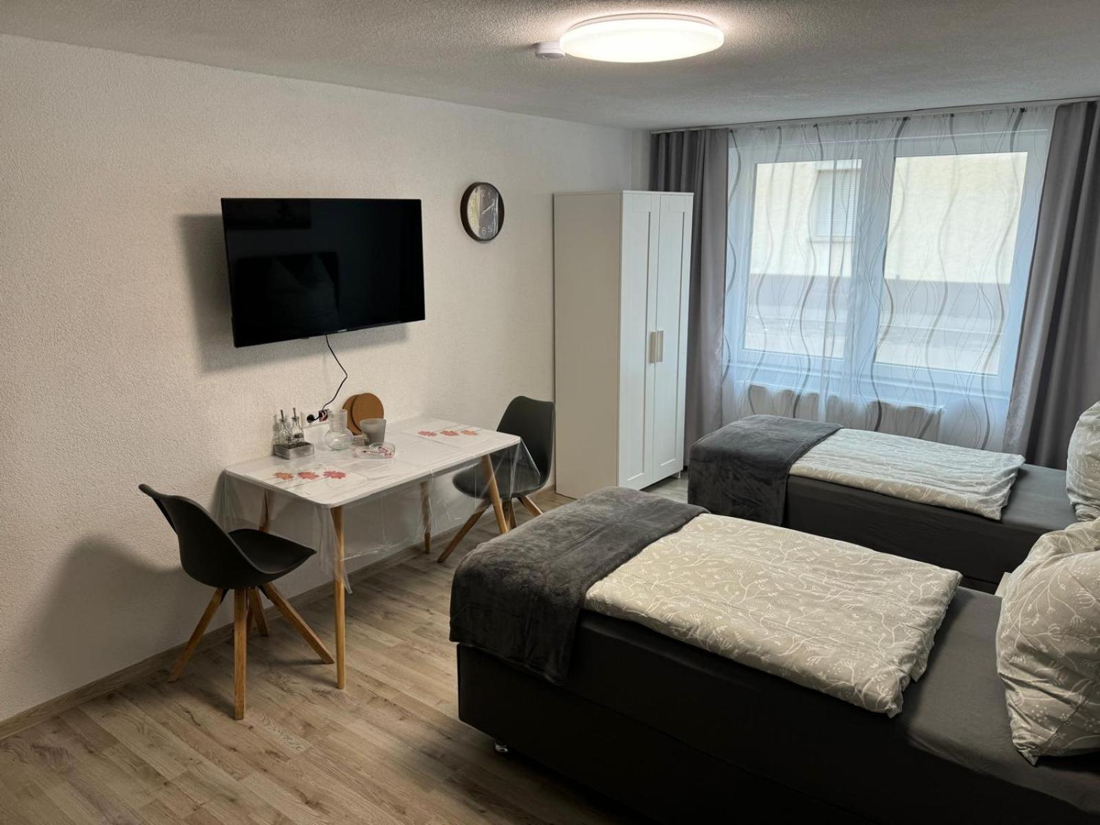 Heidenheim Unterkunft ภายนอก รูปภาพ